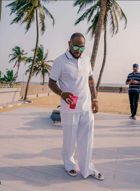 Waist trainer endorsements are for ex-BBN housemates, I don't do them - Davido speaks (Video)