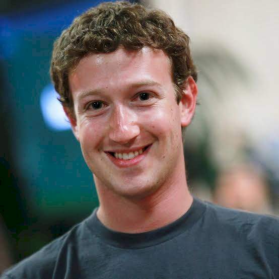 Facebook founder Mark Zuckerberg is no longer among the ten richest men in America after losing $76.8 billion last year