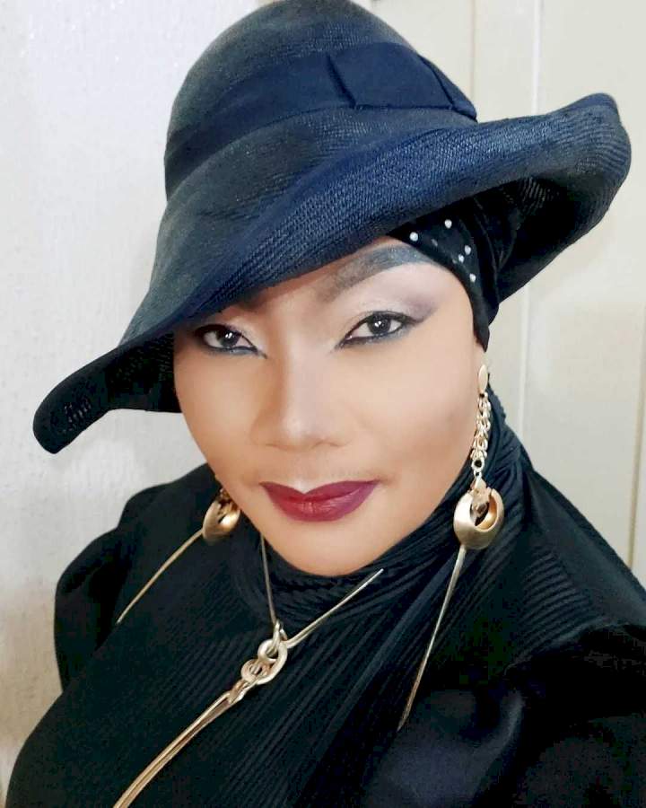 Eucharia Anunobi slams those who build luxurious houses in villages (Video)