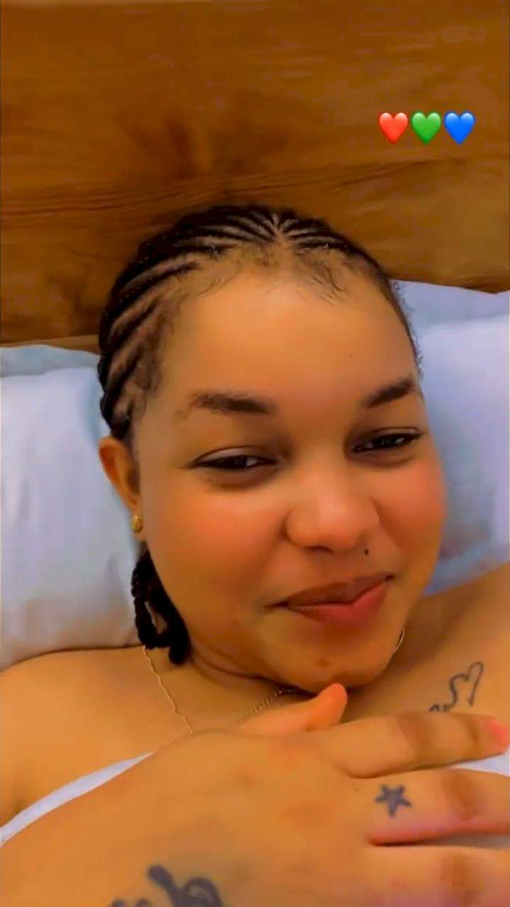 Portable shows off his babe hours after landing in Kenya, entices her with new 'accent' (Video)