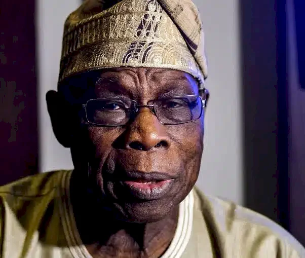 'Form three lines!' - Ex president Obasanjo yells at former classmates as his alma mater marks 100th anniversary (Video)