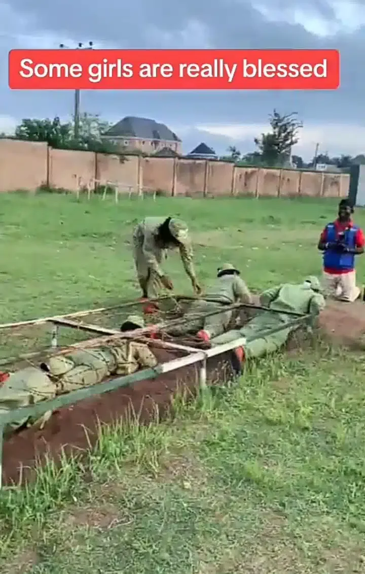 Moment endowed corper's backside gets stuck, causes holdup during Man O' War drill (Video)