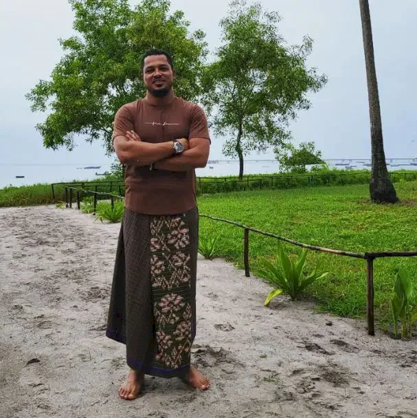 Van Vicker Fuck Video - Chacha Eke's husband, Austin reacts after Van Vicker opened up about  'impregnating his wife' (Video) - Torizone