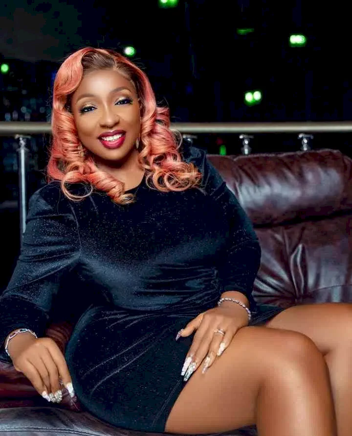 Anita Joseph ruthlessly lambastes netizen over insensitive comment following Cynthia Okereke and Clemson Cornel's abduction