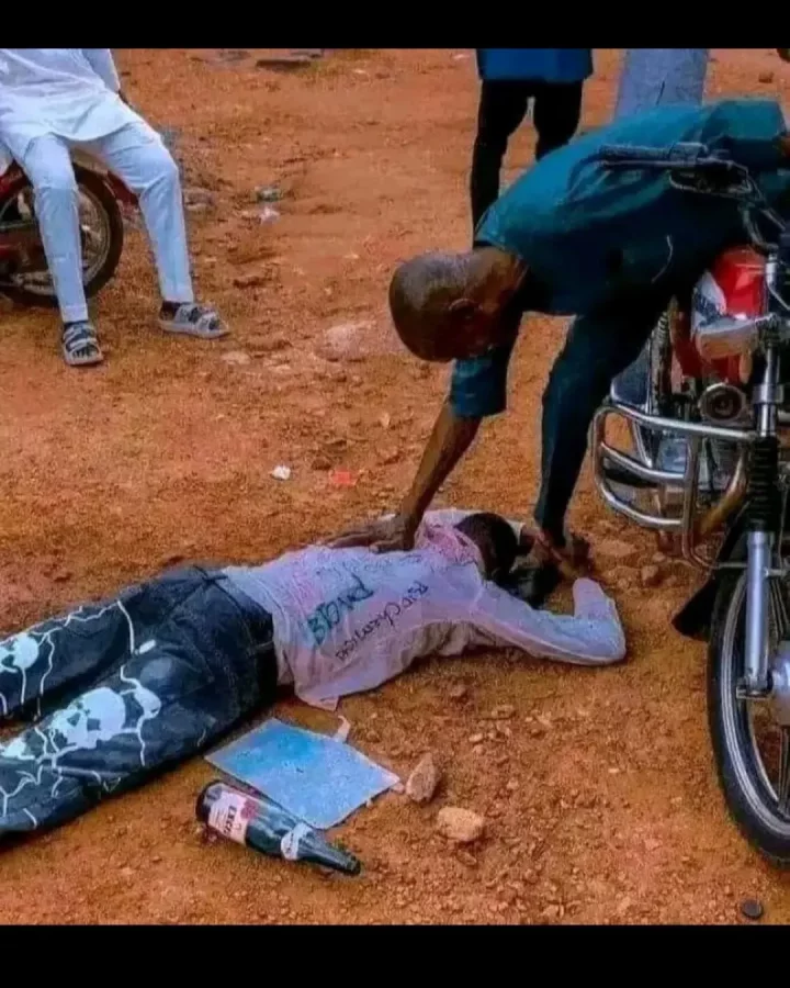 Graduate who prostrated to thank his motorcyclist father for an education is killed by cow days later