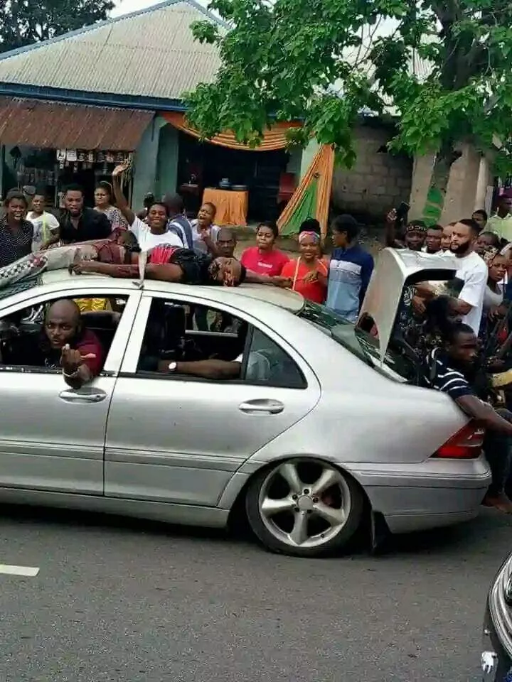 Jubilation as police neutralise notorious armed robber wanted for murder of 13 persons including female corps member in Akwa Ibom