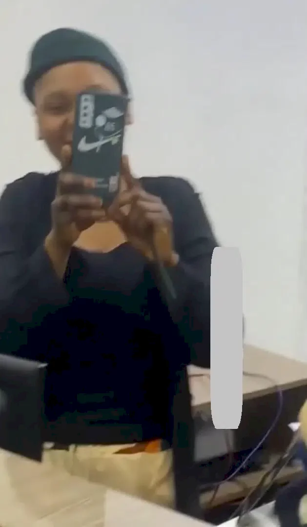 'Don't use Android phone to camera me' - Portable cautions fan (Video)