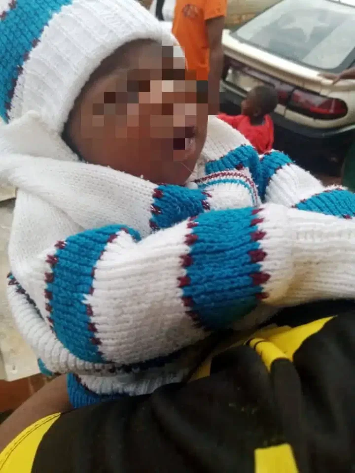 "I'm sorry I had to do this" - Mother abandons baby, leaves note "I'm sorry I had to do this" - Mother abandons baby, leaves note