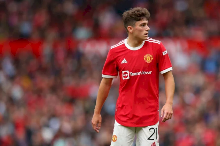 Daniel James completes £25m transfer move from Manchester United to Leeds