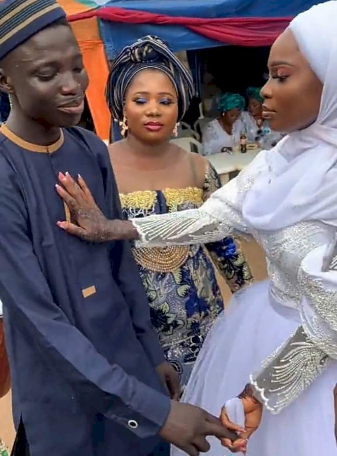 Bride's brother cries uncontrollably on sister's wedding day (Video)