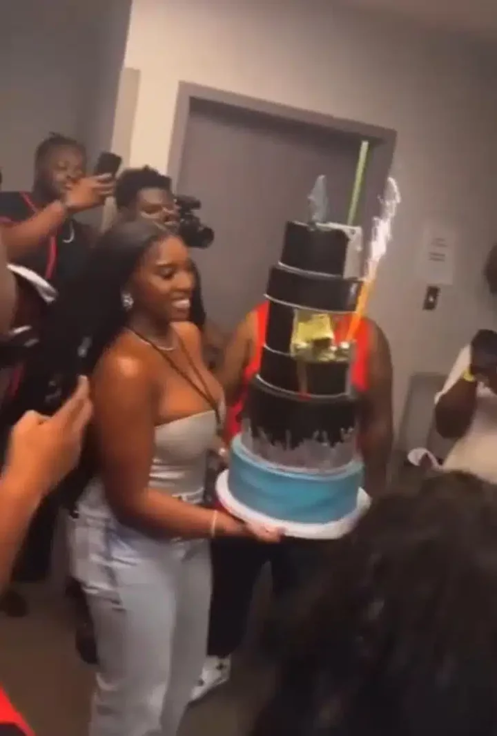 'I thought I wouldn't be on stage again' - Davido celebrated with huge cake following sold-out show in Toronto (Video)