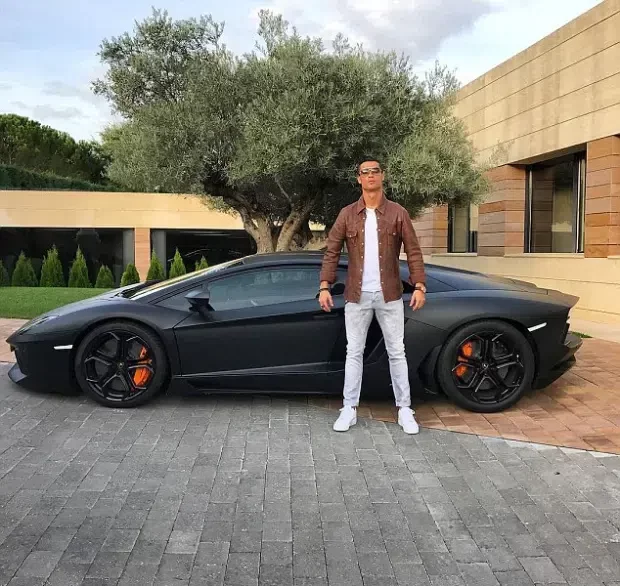 Cristiano Ronaldo cars