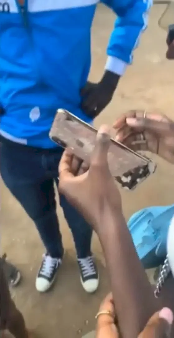 Lady shares harrowing experience with monkey at zoo in Burundi (Video)