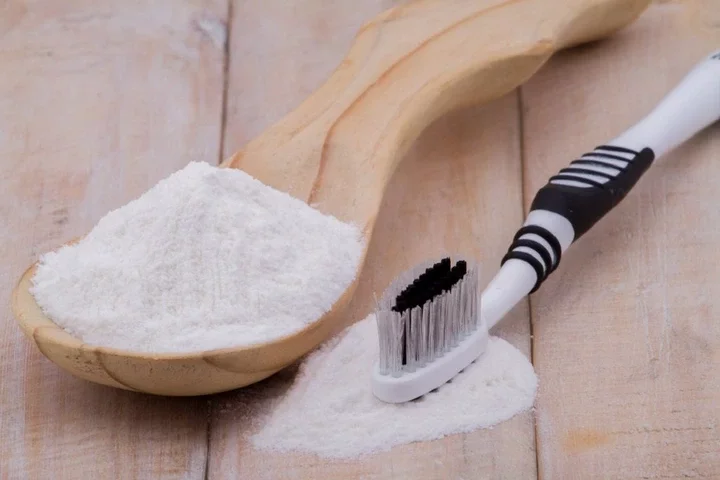 Why You Should Consider Toothpaste with Baking Soda