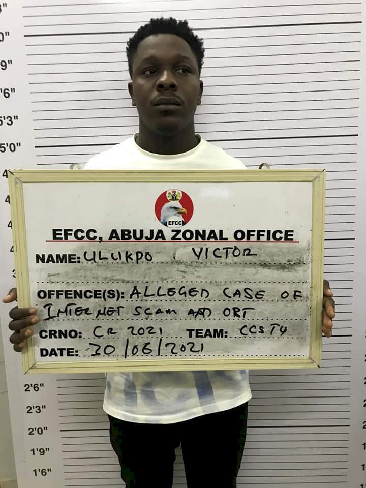 Smiling internet fraudster, nine others bag jail terms in Abuja