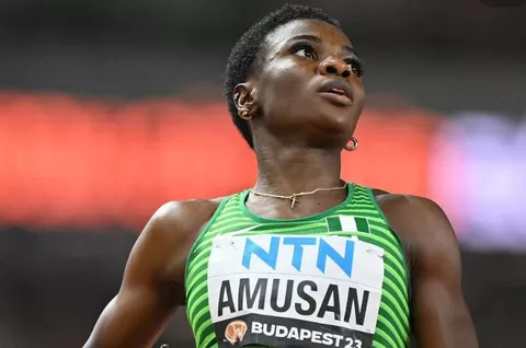 Tobi Amusan: Nigerians show support despite losing world title