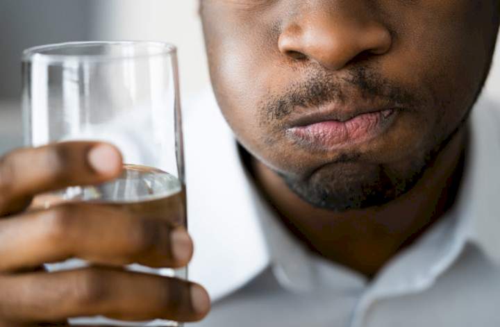 "Don't rinse your mouth after brushing" - physician warns