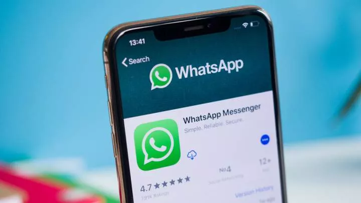WhatsApp begins rollout of instant video messages in chats