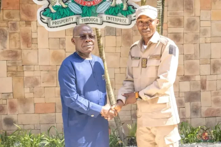 Mocking Immigration officer for rejecting N10m bribe foolish talk - Otti Mocking Immigration officer for rejecting N10m bribe foolish talk - Otti
