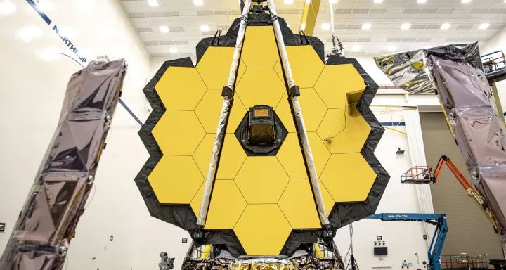 For first time, Webb telescope discovers an alien planet