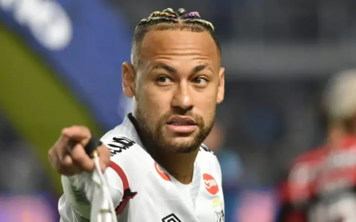 'It's a shame' - Flamengo coach Filipe Luís on Neymar's goal for Santos 'It's a shame' - Flamengo coach Filipe Luís on Neymar's goal for Santos