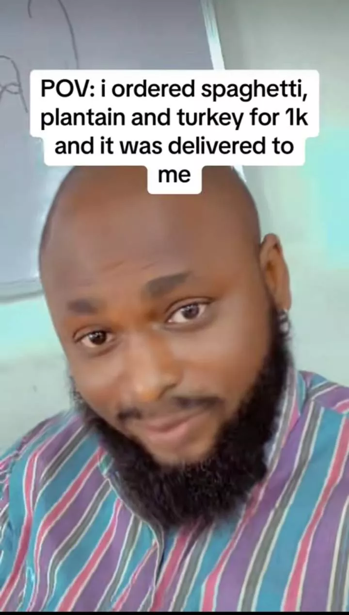 Nigerian man buys a plate of spaghetti, plantain, and turkey for just ₦1,000