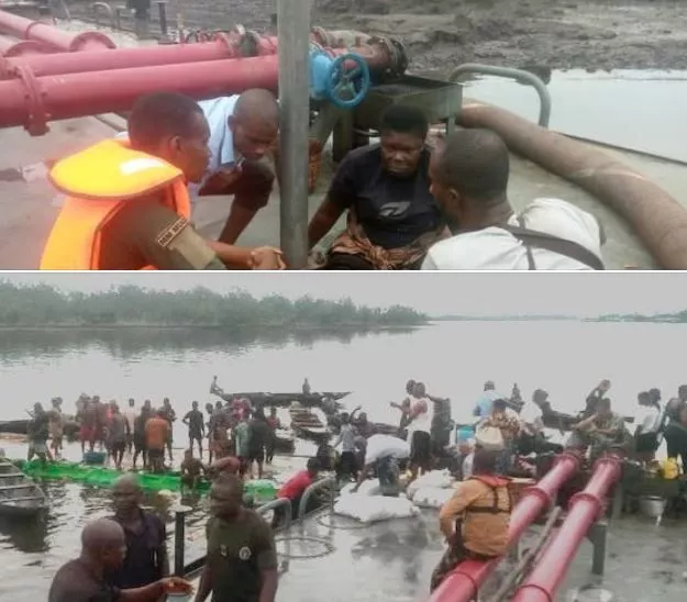 Navy Rescues 99 Passengers in Rivers Boat Mishap Navy Rescues 99 Passengers in Rivers Boat Mishap