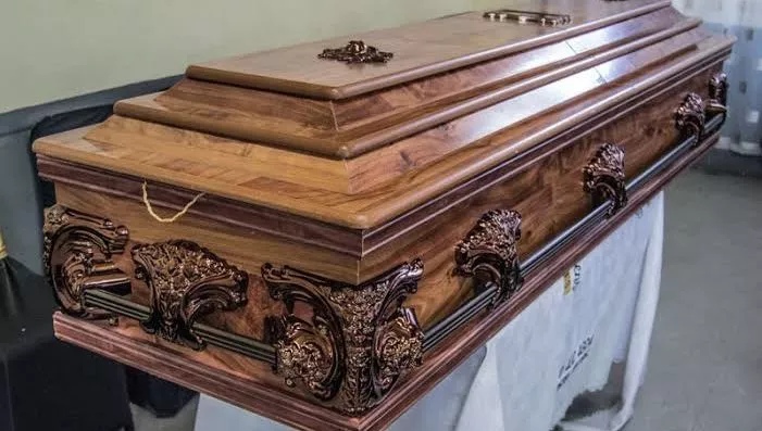 Man passes away due to stress while planning mother's burial