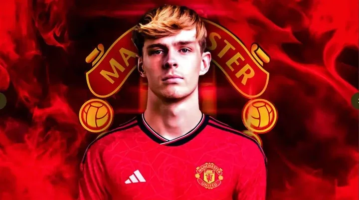 Transfer: Man Utd announce deal for Collyer