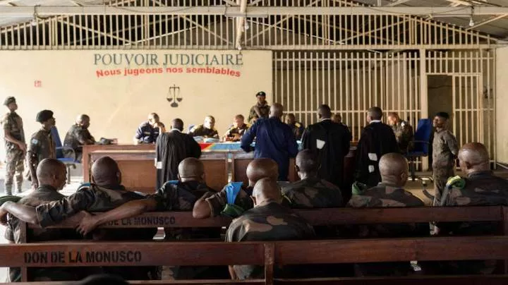 25 DR Congo soldiers sentenced to death for fleeing battle