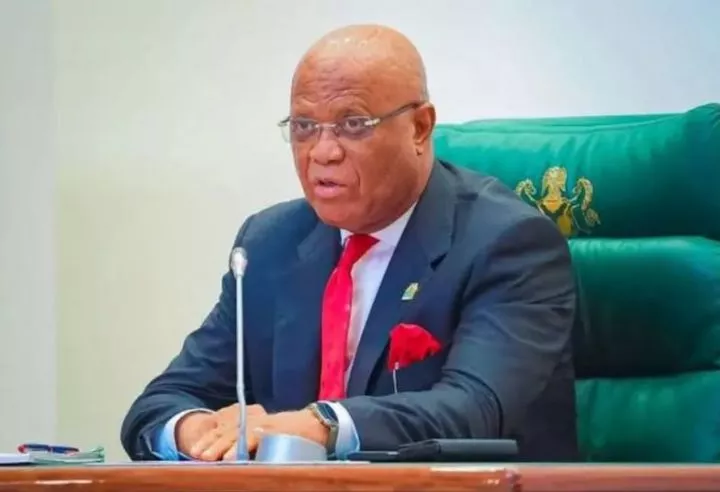 Drama As Governor Eno Evicts Channels TV From Govt House Over Trending Defection Video Drama As Governor Eno Evicts Channels TV From Govt House Over Trending Defection Video