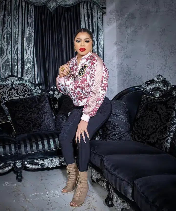 "Stop explaining too much" - Bobrisky mocks Tosin Silverdam as he shares video of him in police custody