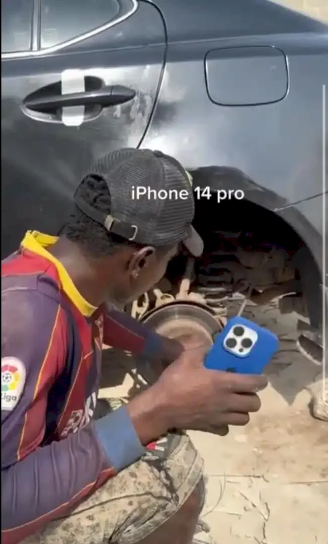 'All of them look like person way never chop' - Speculations as mechanics flaunt iphone devices (Video)