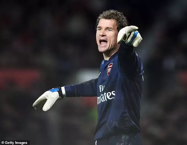 Clattenburg says ex-Arsenal goalkeeper Jens Lehmann always tried to wind up opponents