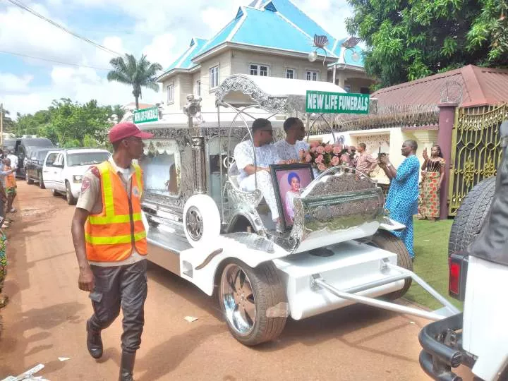 Photos from the funeral of wife of former Senate President Ken Nnamani