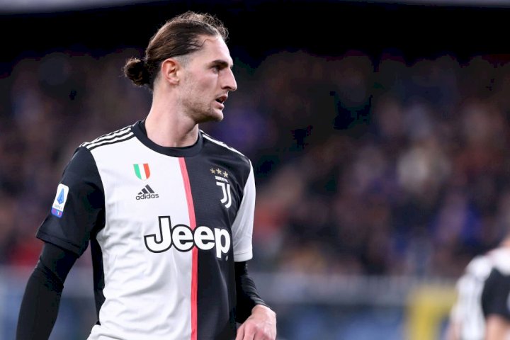 Transfer: Juventus midfielder set to join Chelsea