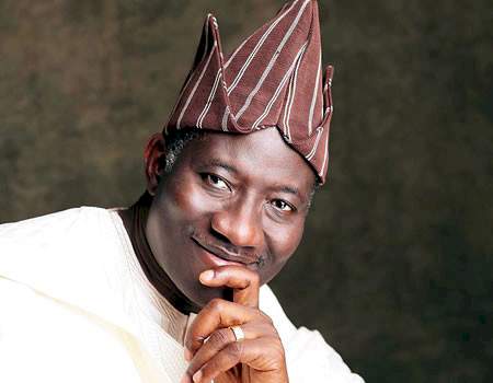 Former President Goodluck Jonathan reportedly joins APC, picks membership card from Otuoke
