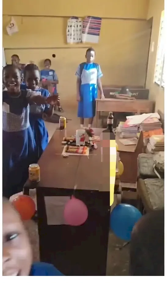 Primary school teacher gets emotional as her pupils surprise her on birthday (Video)