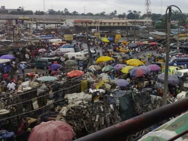 Lagos Govt Shuts Down Ladipo, Mushin Markets