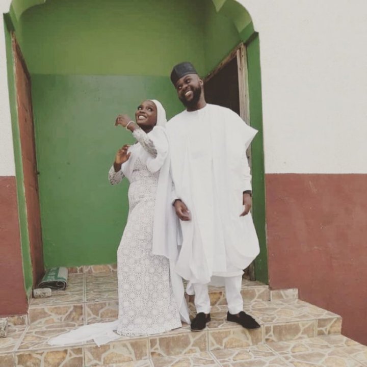 'You Carry Eye Go Market' - Nigerian Muslim Man Gushes OVer His Wife's Beauty and Virtues