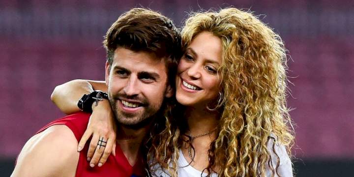 I stopped a plane in Barcelona just to kiss Gerard Pique - Shakira confesses