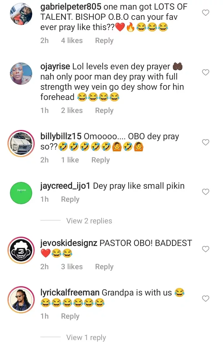 'Bishop O.B.O' - Fans hail Davido as he leads prayer session at his uncle's campaign rally in Osun (Video)