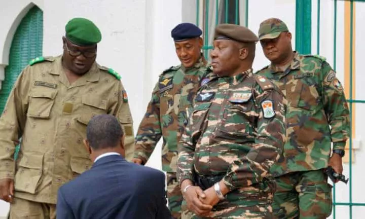 Niger junta recalls ambassador from Nigeria as negotiations fail