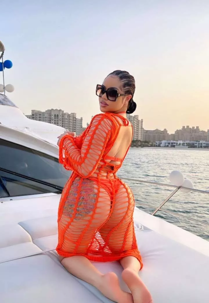 BBNaija Star, Nengi shows off her hot body while on vacation (video)
