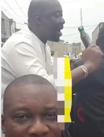 Obi Cubana storms market to advertise his new drink (Video)