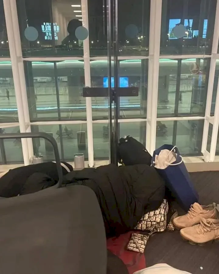 Nigeria's Falconets stranded at Istanbul airport, team sleeps on bare floor (Photos)