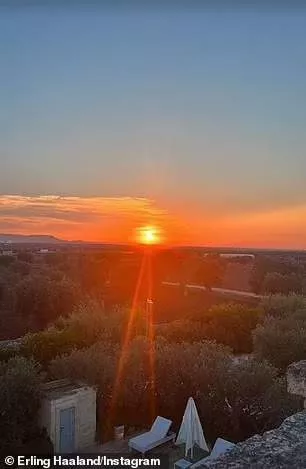 The starlet seemed to extend his stay in the southern Italian region, posting rooftop pictures of a sunset