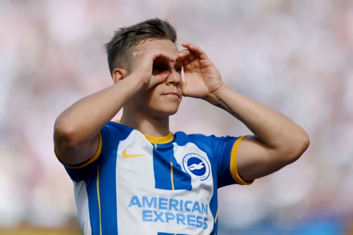 Arsenal agree £27m transfer fee with Brighton for Leandro Trossard