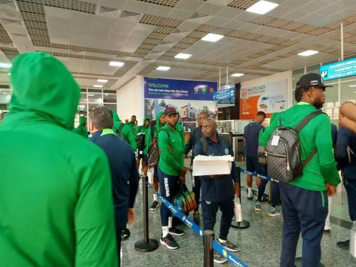 the Super Eagles' delegation to the 2026 FIFA World Cup African qualification series Day 2 matchup versus the Warriors of Zimbabwe arrived in Rwanda, Zimbabwe's adopted country. X/Super Eagles