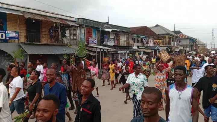 Live Update: 3 killed, many injured as protest turns violent in Kaduna